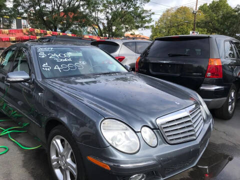 2007 Mercedes-Benz E-Class for sale at Chambers Auto Sales LLC in Trenton NJ