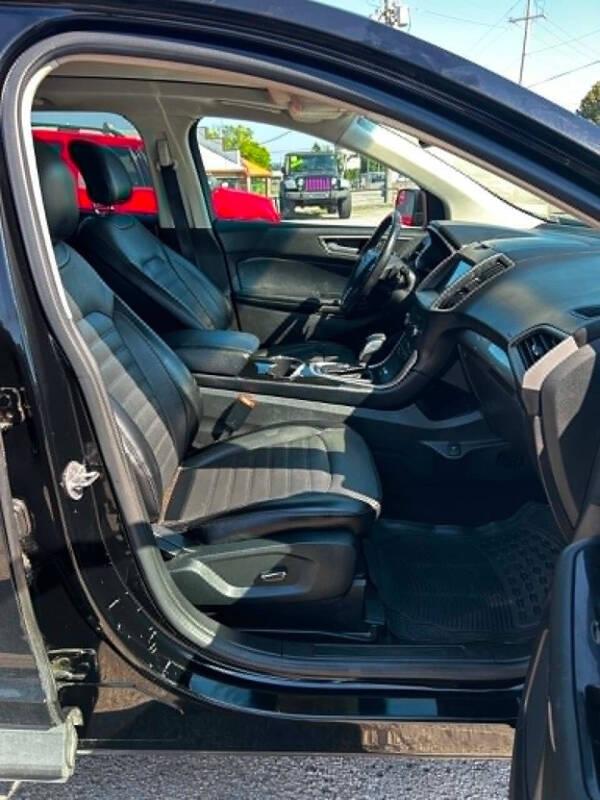 2017 Ford Edge SEL