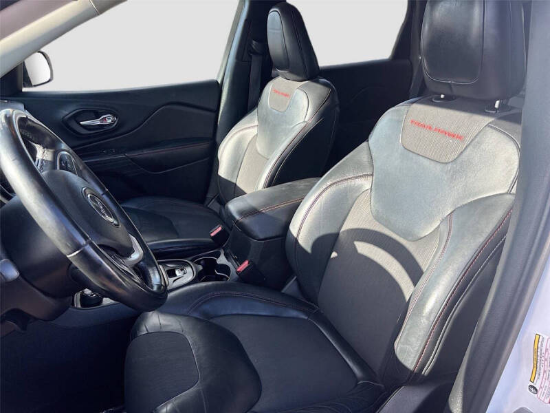 2016 Jeep Cherokee Trailhawk