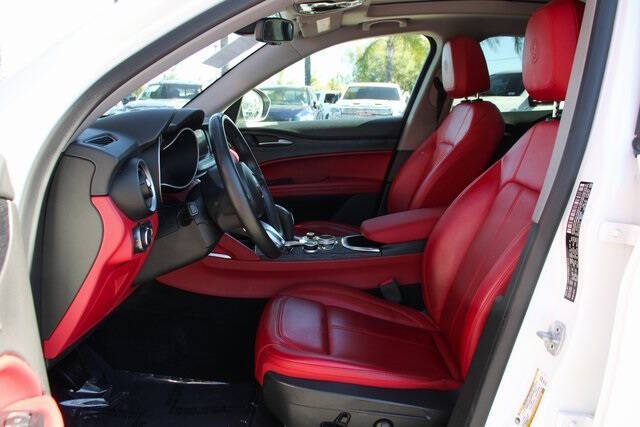 2021 Alfa Romeo Stelvio Sprint