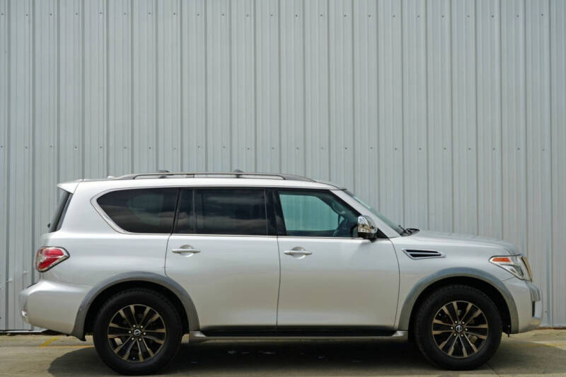 2017 Nissan Armada Platinum