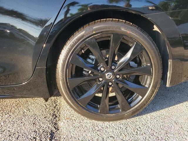 2022 Nissan Maxima 3.5 SR