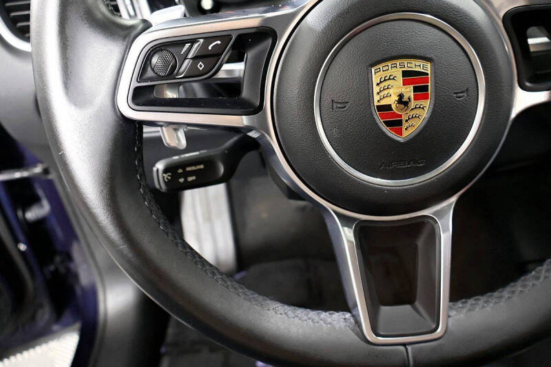 2017 Porsche Macan S