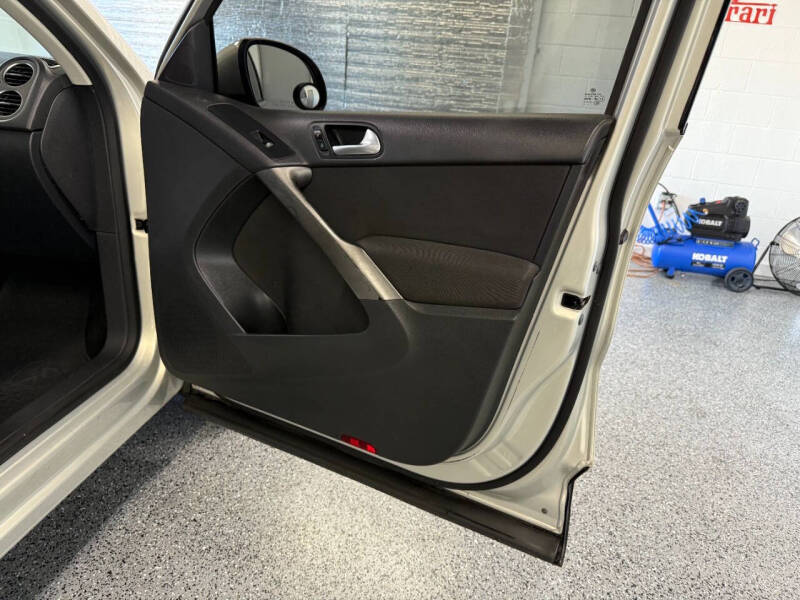 2009 Volkswagen Tiguan SE