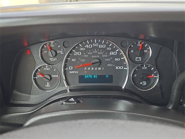 2025 Chevrolet Express LS 3500