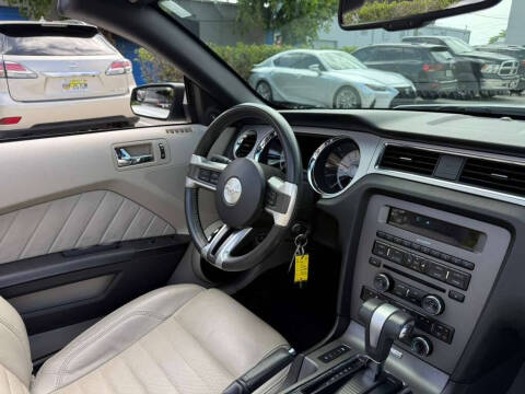 2011 Ford Mustang GT Premium