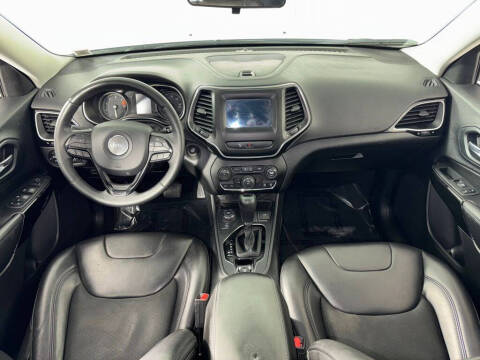 2019 Jeep Cherokee Altitude