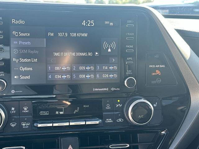 2021 Toyota Highlander Hybrid XLE