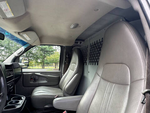 2015 GMC Savana 2500