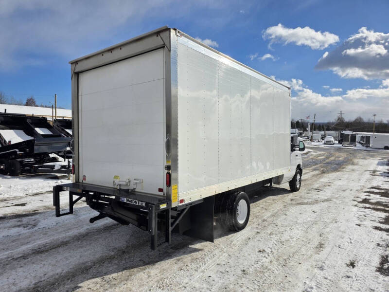 2023 Ford E-Series E-350 SD