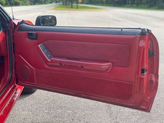 1988 Ford Mustang GT