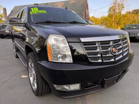 2010 Cadillac Escalade for sale at Dracut's Car Connection in Methuen MA