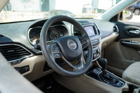 2019 Jeep Cherokee Latitude
