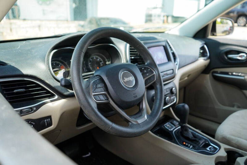 2019 Jeep Cherokee Latitude
