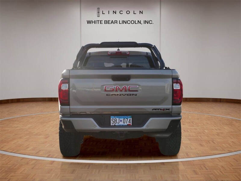 2024 GMC Canyon AT4X