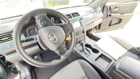 2015 Toyota Camry SE