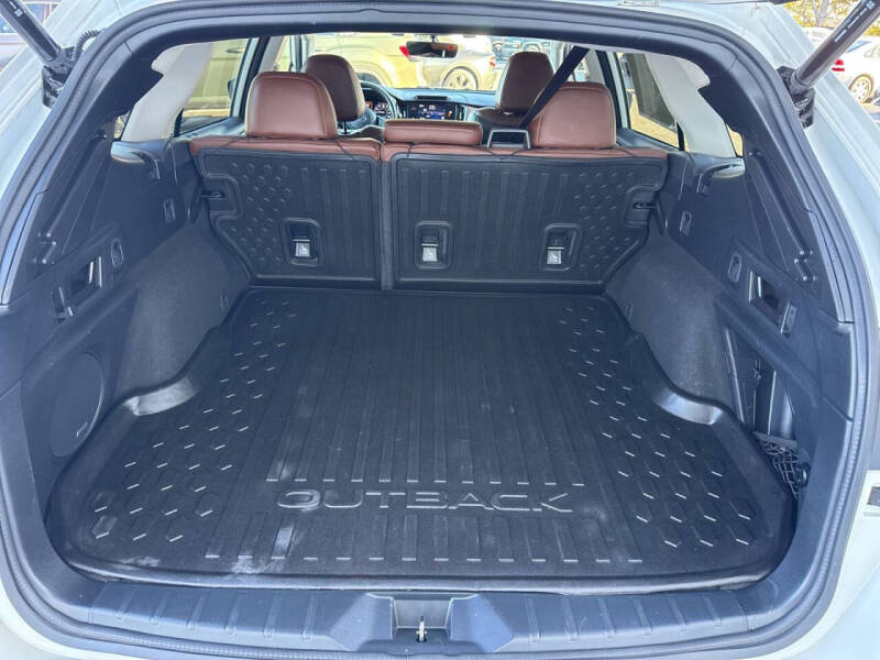 2021 Subaru Outback Touring