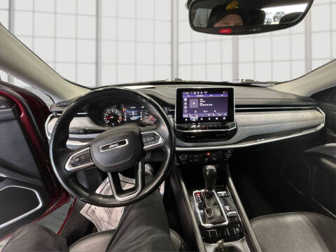 2022 Jeep Compass Latitude Lux