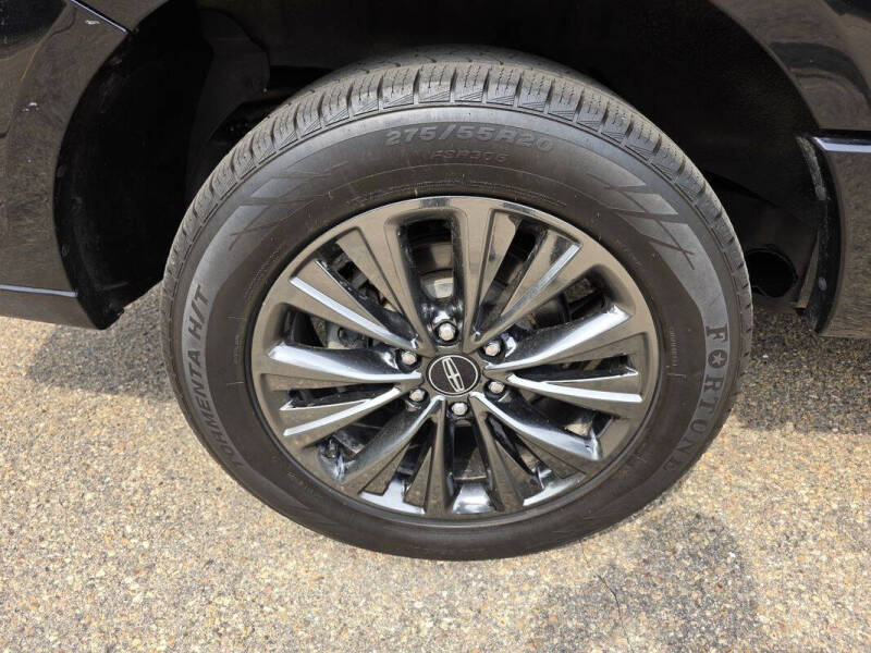 2017 Lincoln Navigator L Select