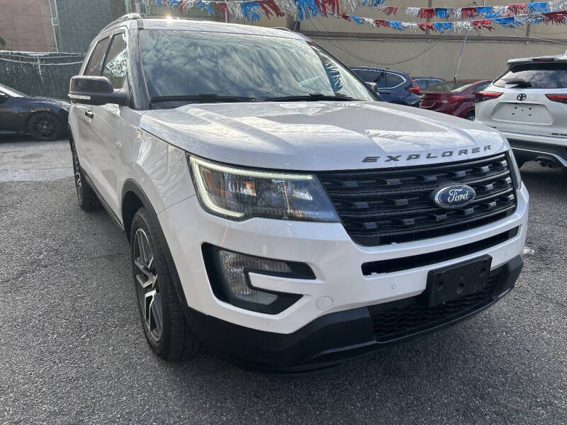 2017 Ford Explorer Sport