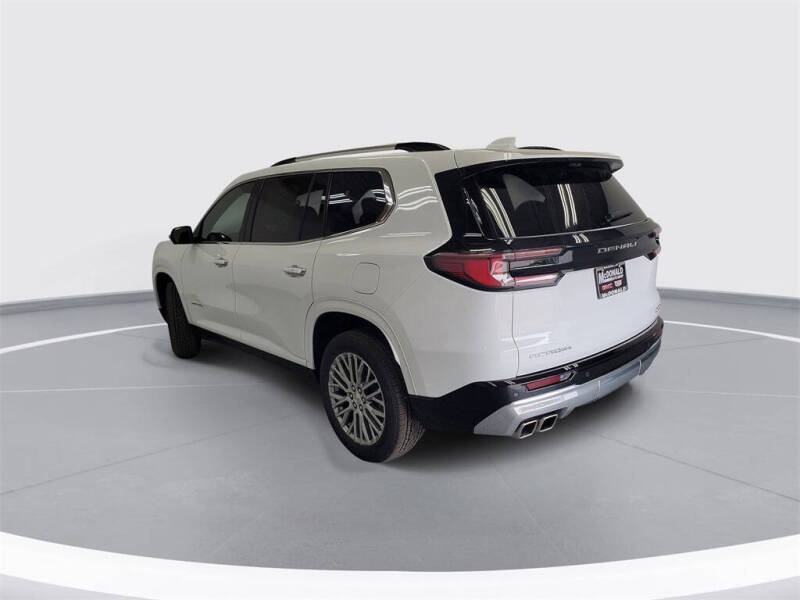 2026 GMC Acadia Denali