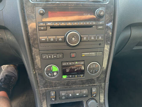 2011 GMC Acadia Denali