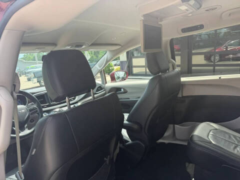 2018 Chrysler Pacifica Touring L