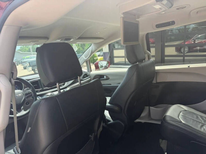 2018 Chrysler Pacifica Touring L