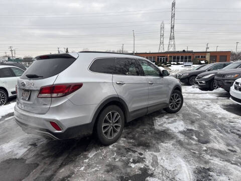 2017 Hyundai Santa Fe SE