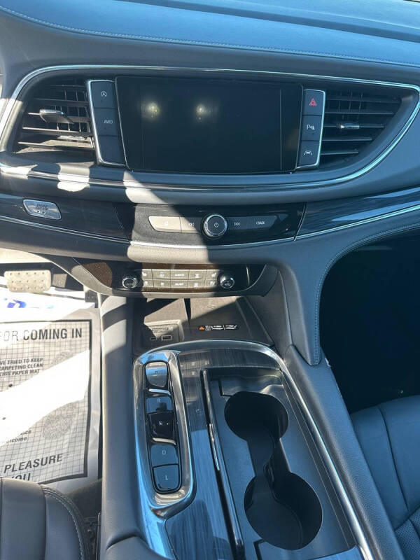 2024 Buick Enclave Premium