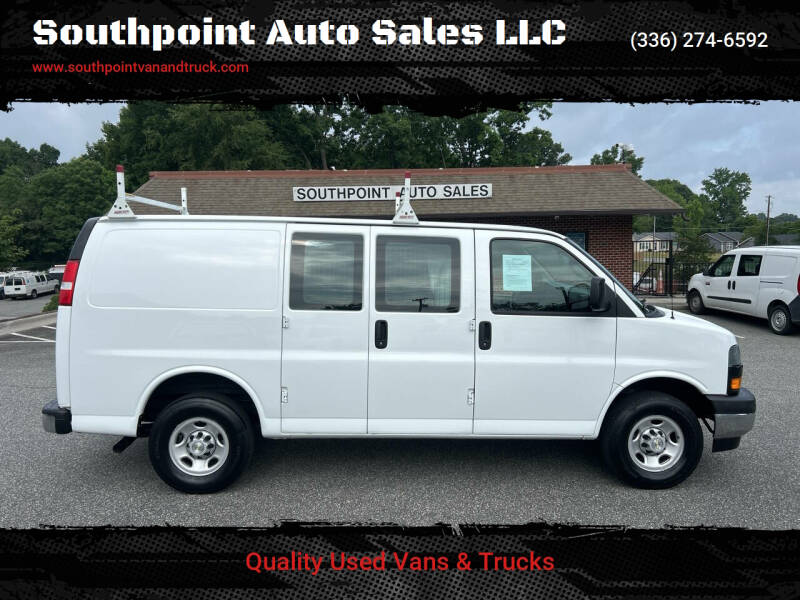2022 Chevrolet Express 2500
