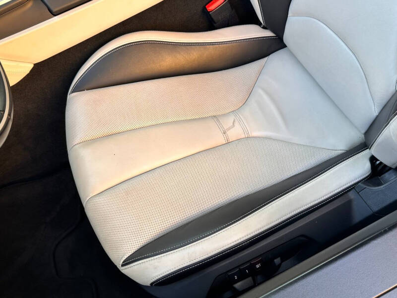 2019 BMW i8