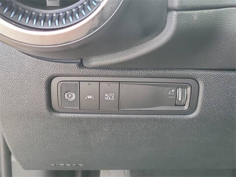 2026 Chevrolet Equinox EV LT 1