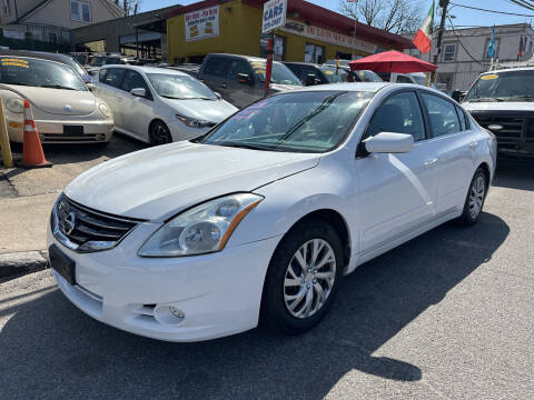 2012 Nissan Altima for sale at Deleon Mich Auto Sales in Yonkers NY