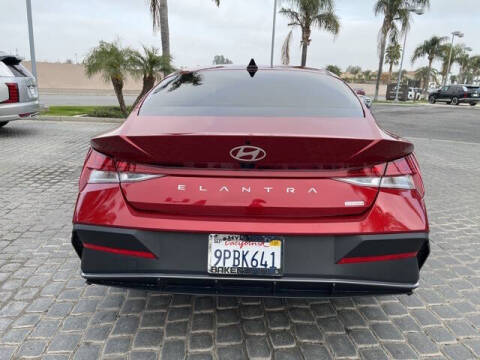 2024 Hyundai Elantra Hybrid Blue