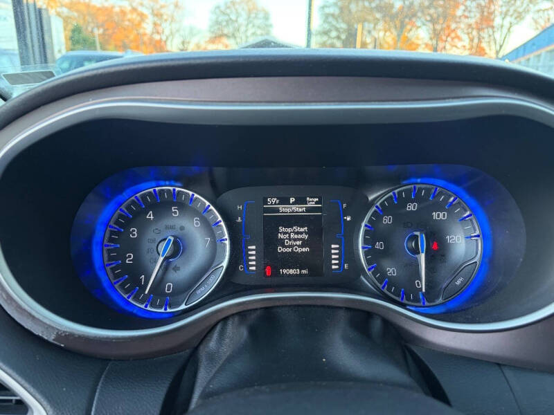 2021 Chrysler Voyager LXi