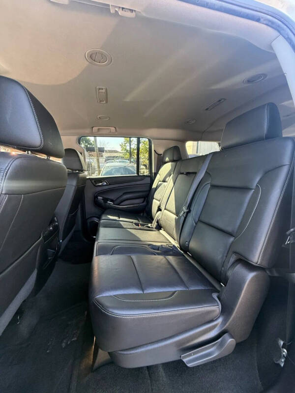 2018 Chevrolet Suburban LT