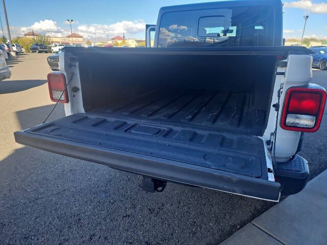 2021 Jeep Gladiator Mojave