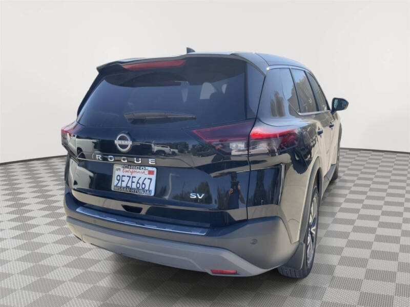 2023 Nissan Rogue SV