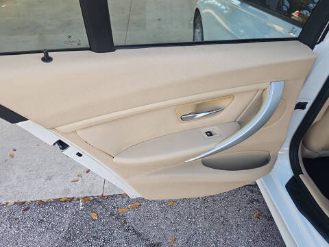 2013 BMW 3 Series 328i