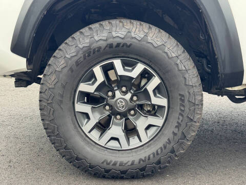 2023 Toyota Tacoma TRD Off-Road