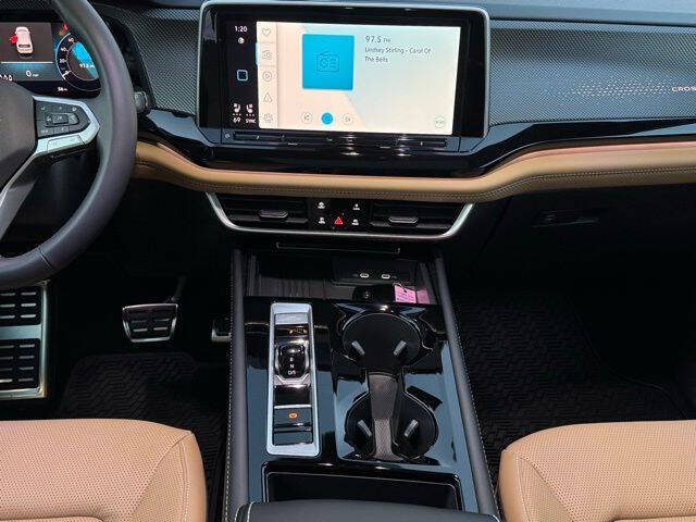 2026 Volkswagen Atlas Cross Sport SEL R-Line Black 4Motion