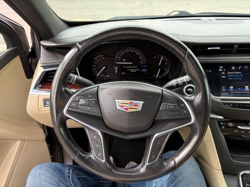 2019 Cadillac XT5 Premium Luxury