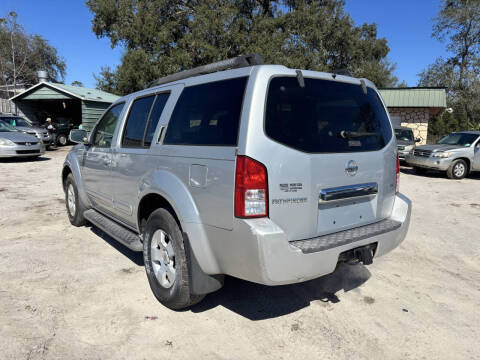 2007 Nissan Pathfinder SE
