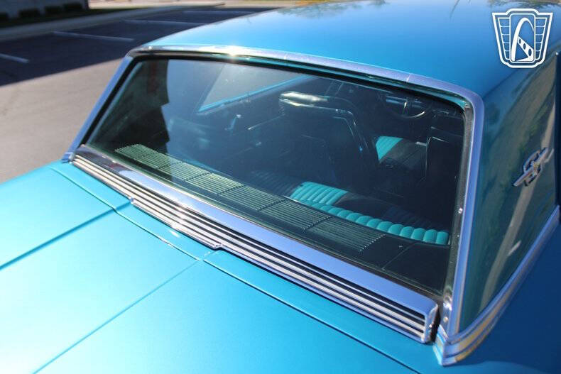 1965 Ford Thunderbird