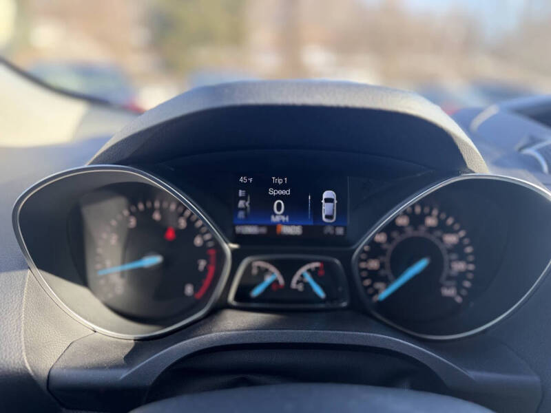 2017 Ford Escape SE