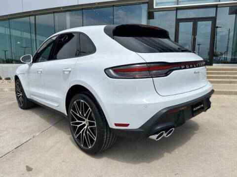 2025 Porsche Macan