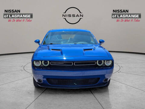 2022 Dodge Challenger SXT
