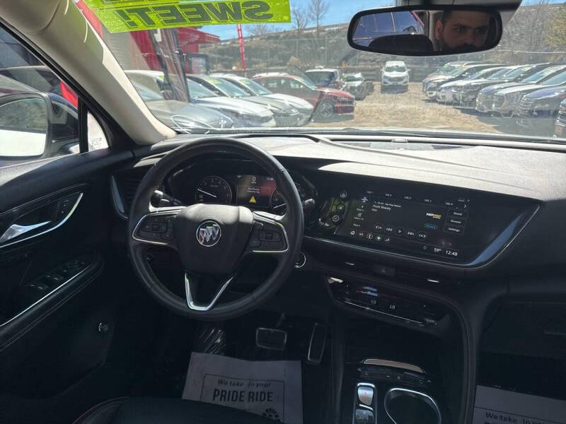 2022 Buick Envision Essence