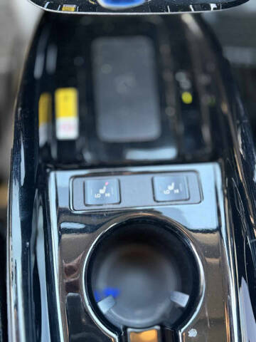 2022 Toyota Prius Limited